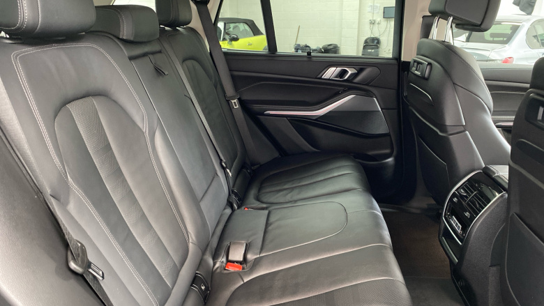 BMW X5 xDrive40i xLine 5dr Auto Petrol Estate